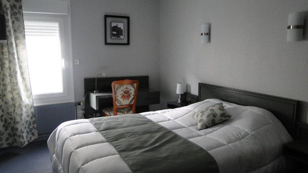 Hotel Le Saint Sebastien Blendecques Zimmer foto